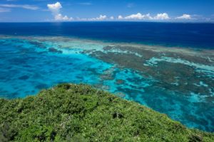 【保存版】3月の宮古島は「日本一早い夏」の始まり。海開き、花粉なし、至高の季節「うりずん」を楽しむ完全観光ガイド|気温や服装も教えます!